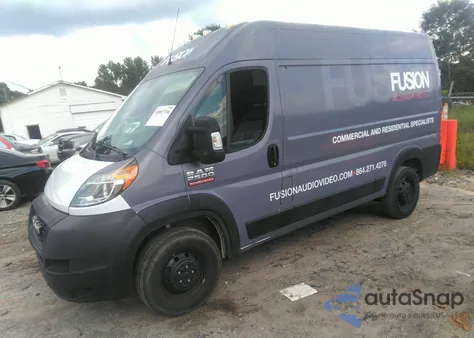 2021 Ram Promaster 2500 High Roof 136 Wb z USA, uszkodzony, nr VIN 3C6LRVCG4ME570659